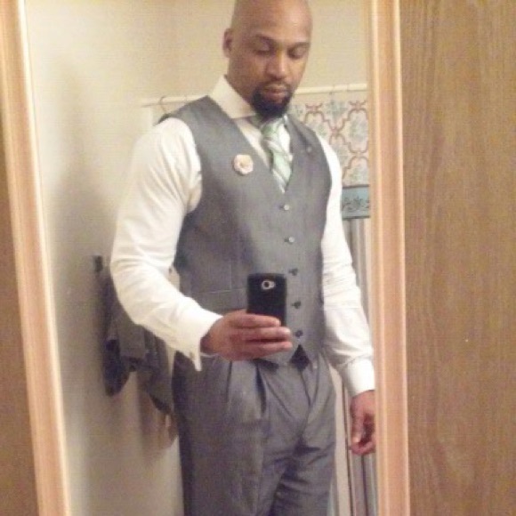 Meet your Posher, Howard - Picture 4 of 6